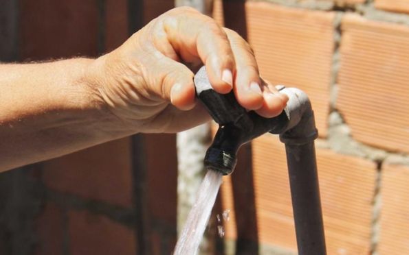 Abastecimento de água é suspenso em três bairros de Aracaju